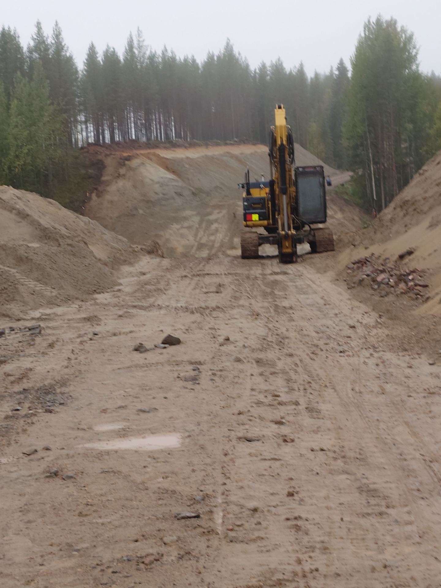 Tiellä pientä laittoa